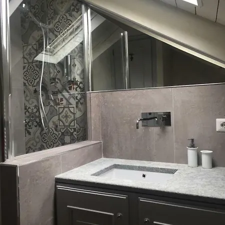 La Petite Maison De Julie 아파트